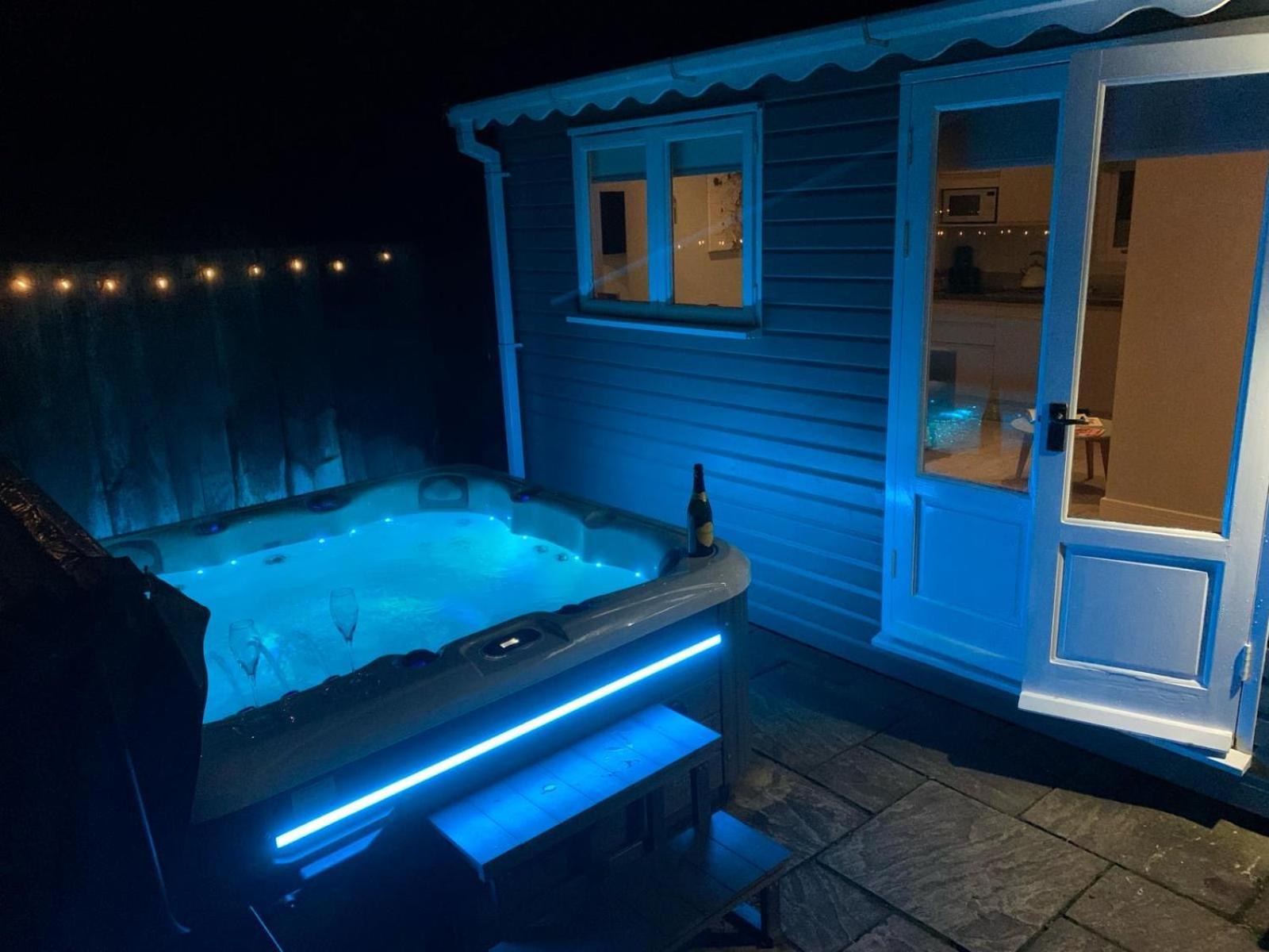 The Summerhouse, Countryside Retreat With Private Hot Tub Bridgnorth Zewnętrze zdjęcie